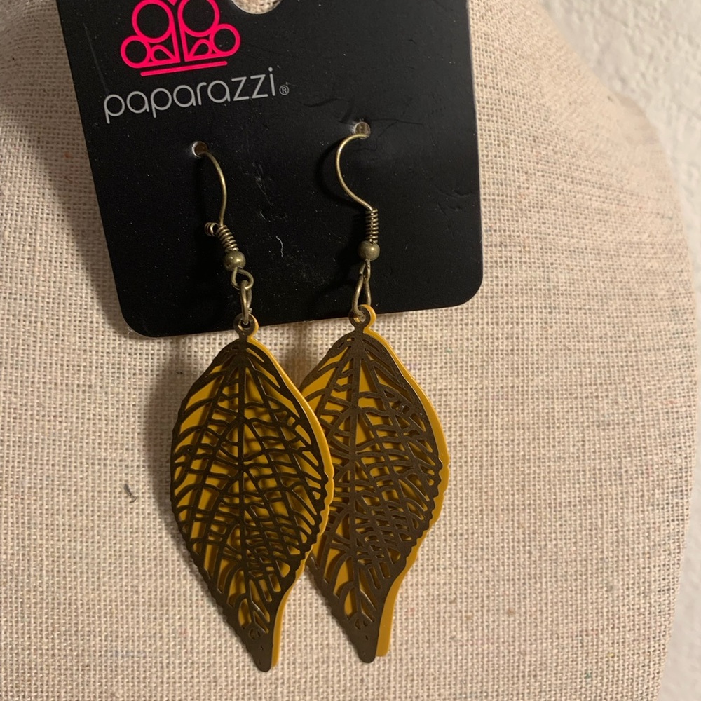 Leafy luxury brass fishhook earrings